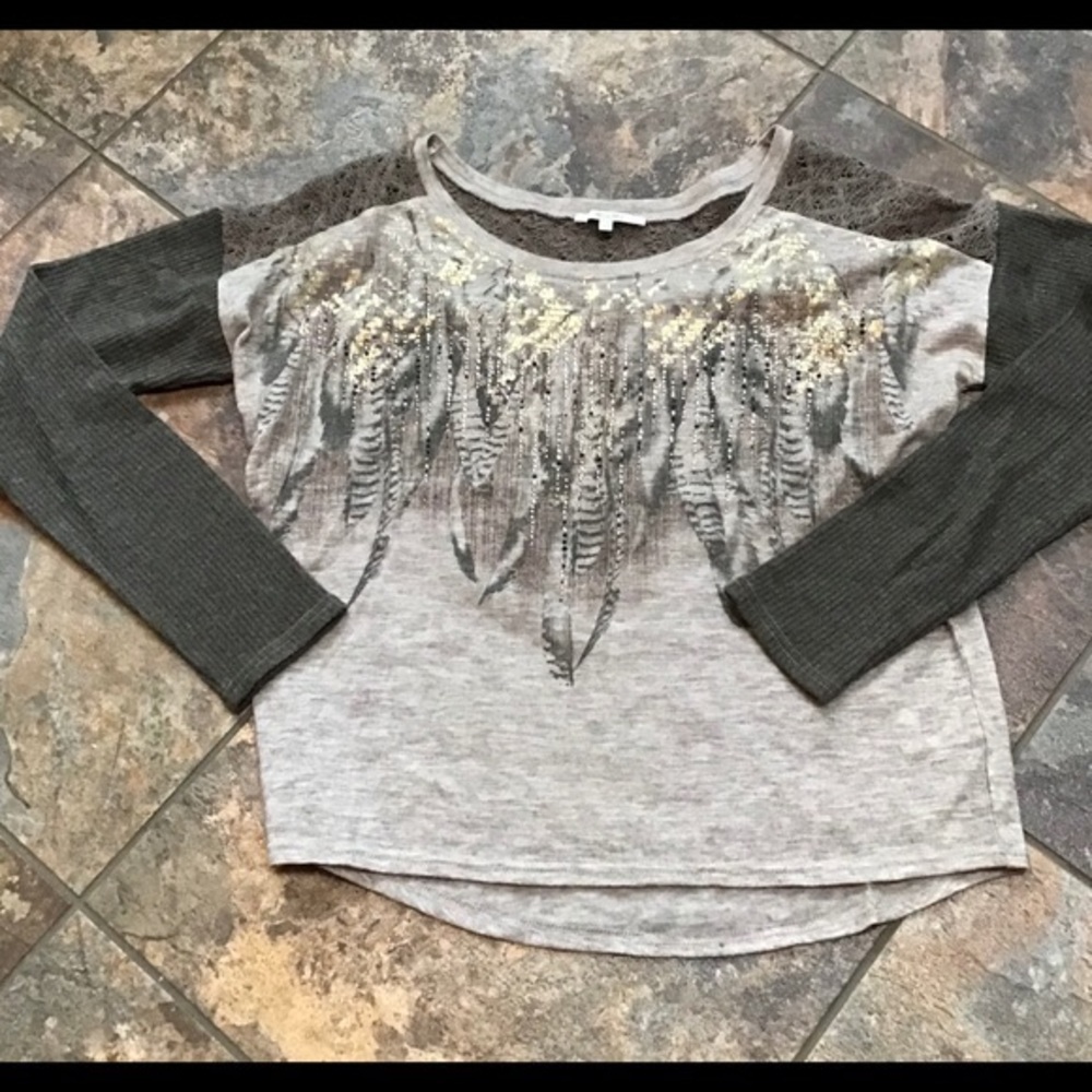 Miss Me Feather Two Tone Feather & Sparkle Top